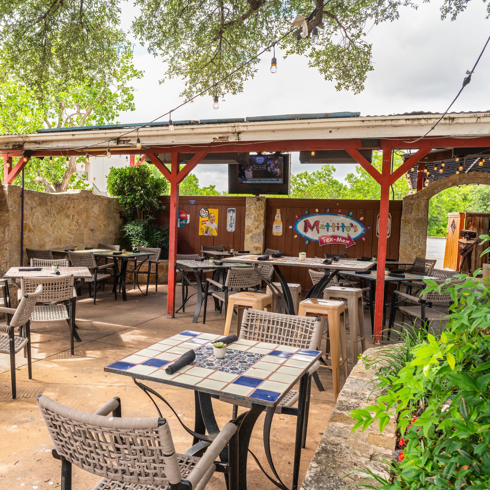 Your Neighborhood, Your Table