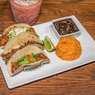 Tres Tacos