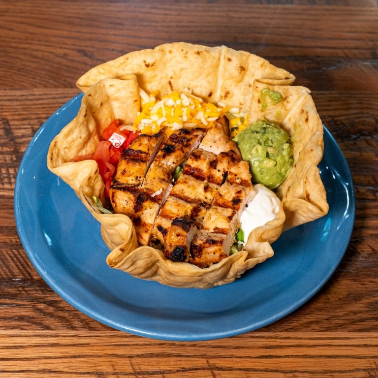 Savor Our Lunch Offerings